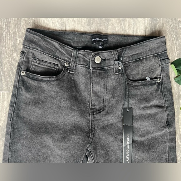 Project civility distressed straight leg jeans in color storm. Size 10 NWT! - Picture 2 of 9